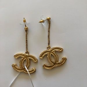 ISO Chanel drop cc earrings